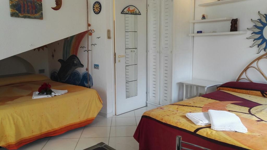 Agenzia Aprea Appartamenti Ponza Bagian luar foto